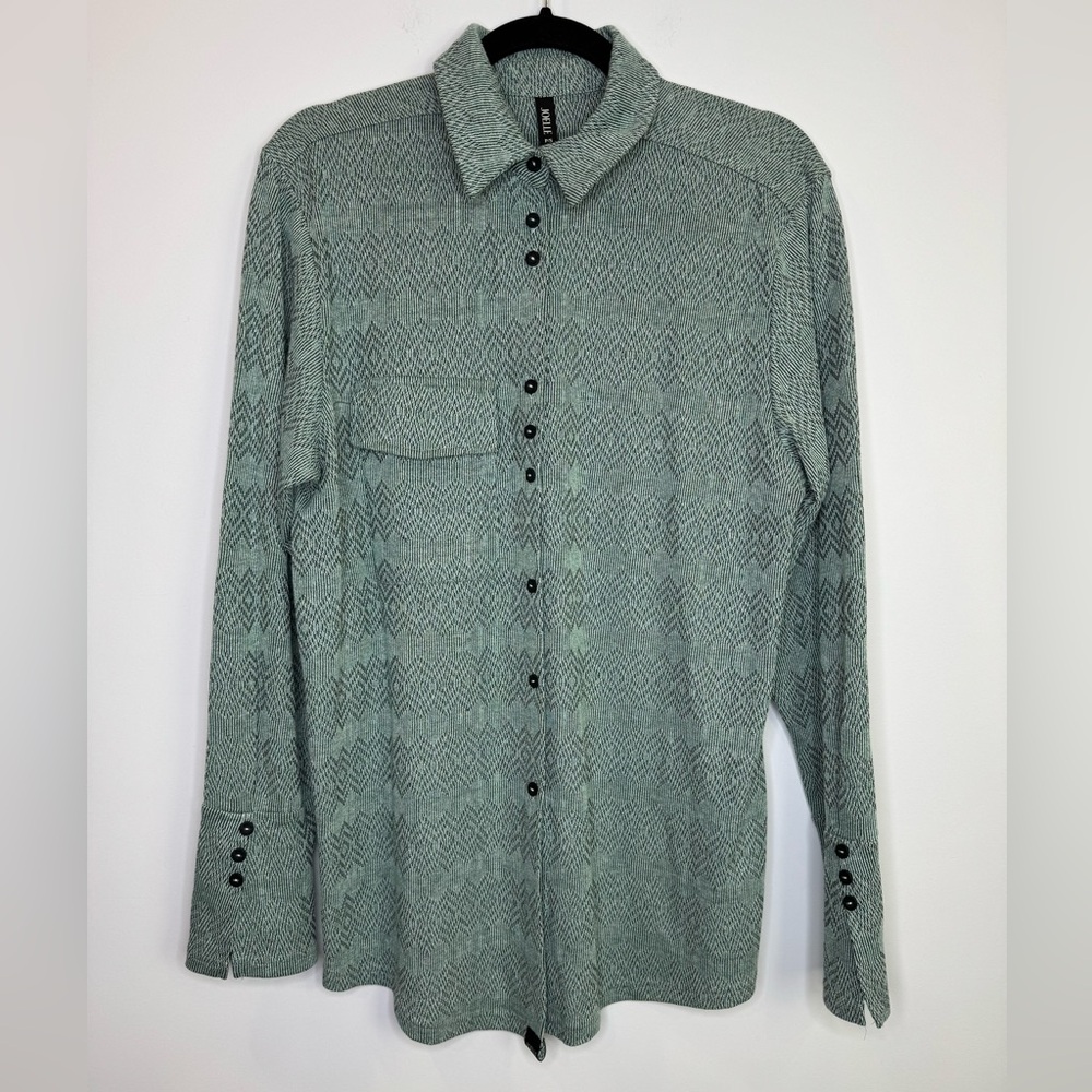 Joelle Pistole pointelle Green longer button classic elegant Shirt size small
